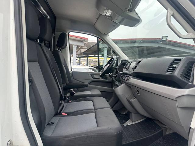 VOLKSWAGEN Crafter usata 26