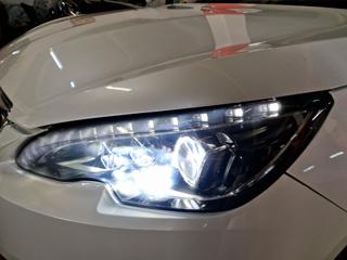 PEUGEOT 308 usata, con Specchietti laterali elettrici