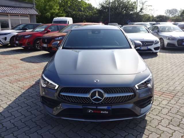 MERCEDES-BENZ CLA 250 usata, con Airbag