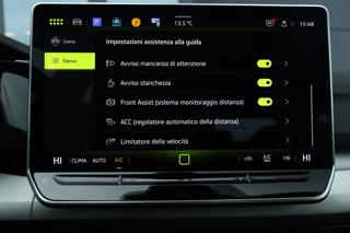VOLKSWAGEN Golf usata, con Autoradio digitale