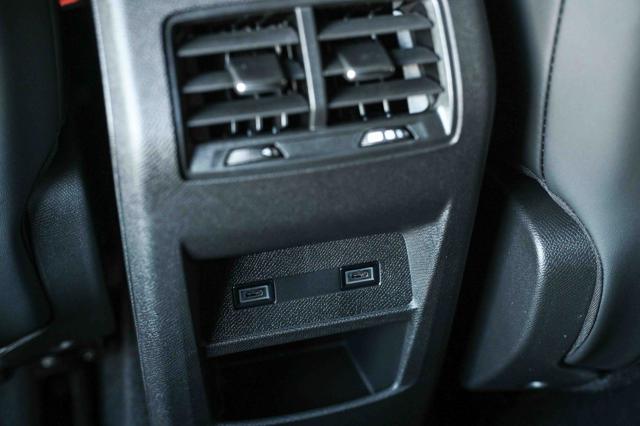 PEUGEOT 308 usata, con Touch screen