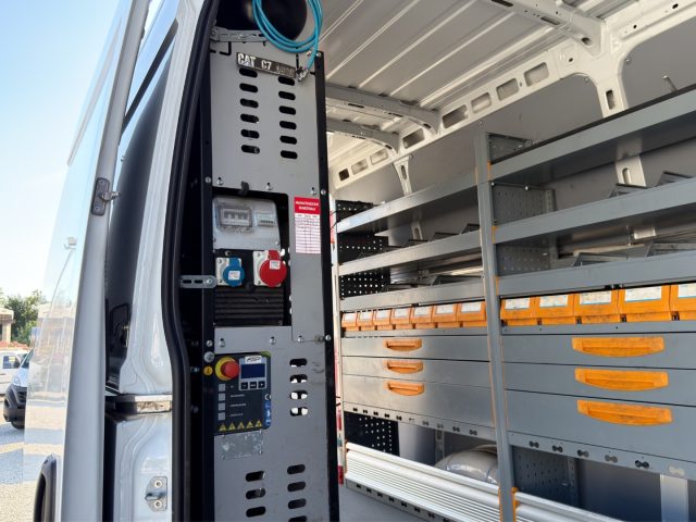 IVECO Daily usata 17