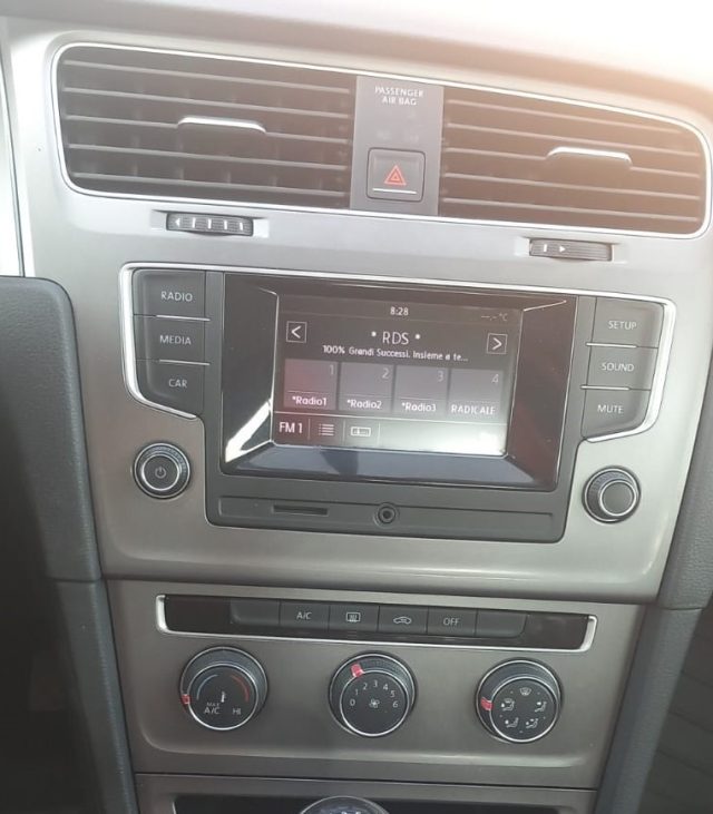 VOLKSWAGEN Golf usata, con Climatizzatore