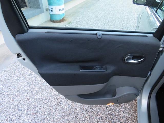 RENAULT Scenic usata 14