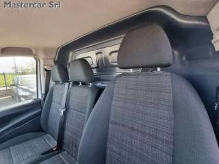 MERCEDES-BENZ Vito usata 9