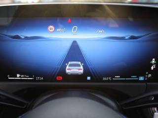 MERCEDES-BENZ E 220 usata, con USB