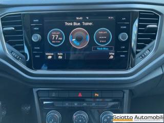 VOLKSWAGEN T-Roc usata, con Autoradio digitale