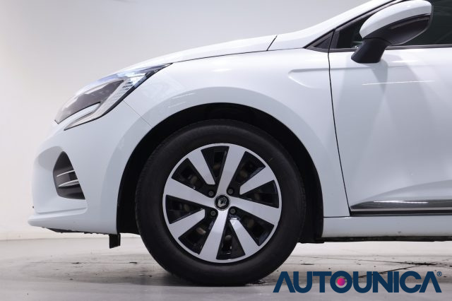 RENAULT Clio usata, con Touch screen