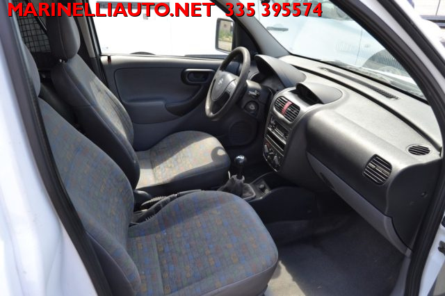 OPEL Combo usata 15