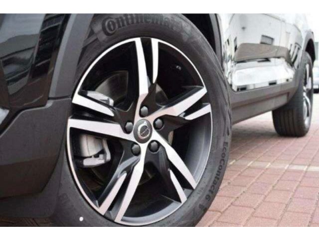 VOLVO XC40 usata, con Airbag