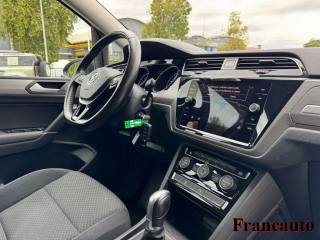 VOLKSWAGEN Touran usata, con Chiusura centralizzata