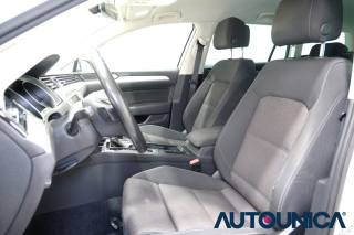 VOLKSWAGEN Passat Variant usata, con Autoradio