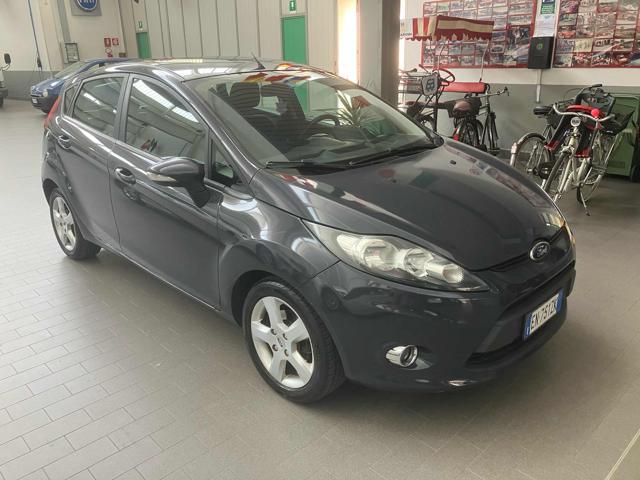 FORD Fiesta usata, con Airbag