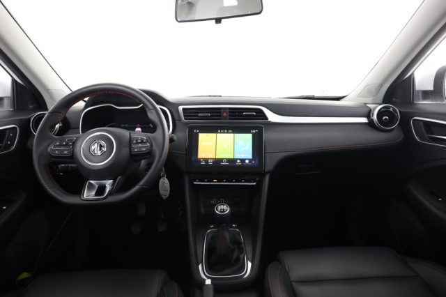 MG ZS usata 10