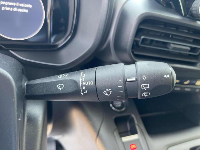 FIAT Doblo usata, con Volante in pelle