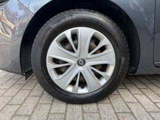 RENAULT Clio usata 15