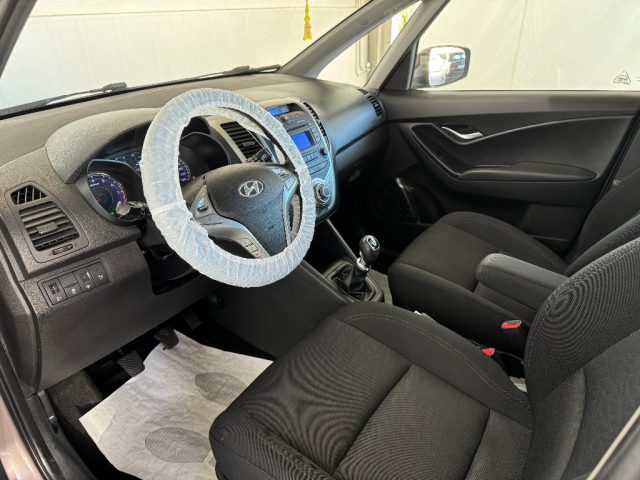 HYUNDAI iX20 usata 19