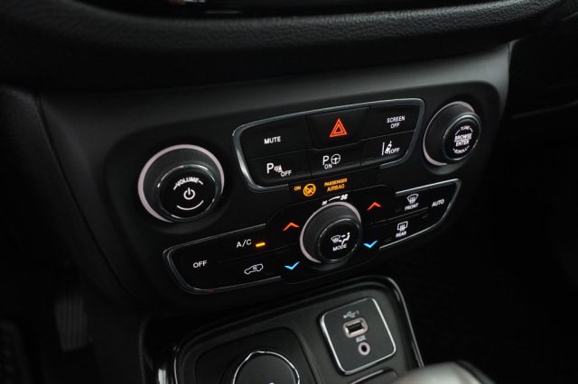 JEEP Compass usata 11