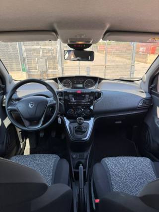 LANCIA Ypsilon usata, con Volante multifunzione