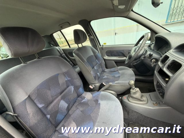RENAULT Clio usata 14