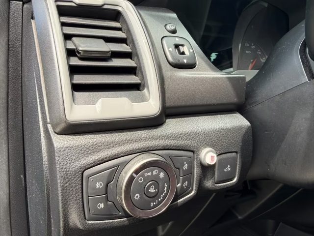 FORD Ranger usata, con Fendinebbia
