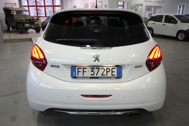 PEUGEOT 208 usata, con Autoradio