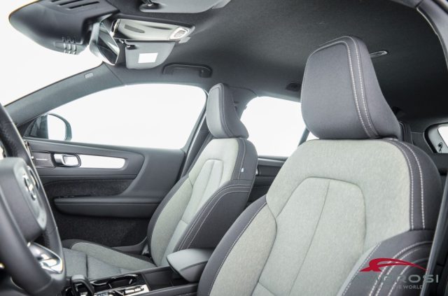 VOLVO XC40 usata 8