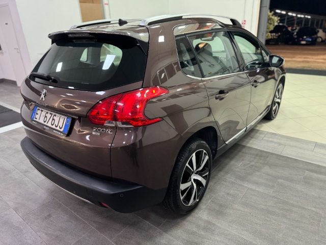 PEUGEOT 2008 usata, con Autoradio