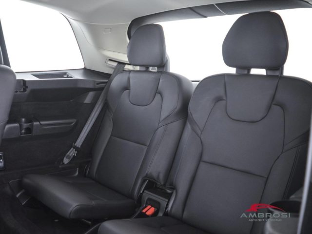 VOLVO XC90 usata 10