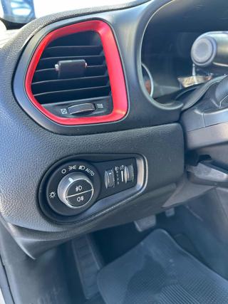 JEEP Renegade usata, con Fari Xenon