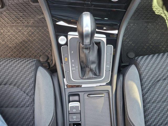 VOLKSWAGEN Golf usata 76