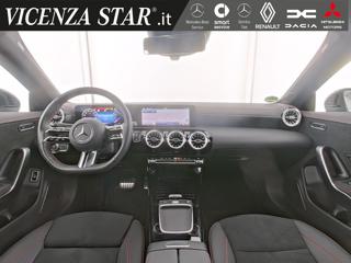 MERCEDES-BENZ CLA 200 usata, con Autoradio