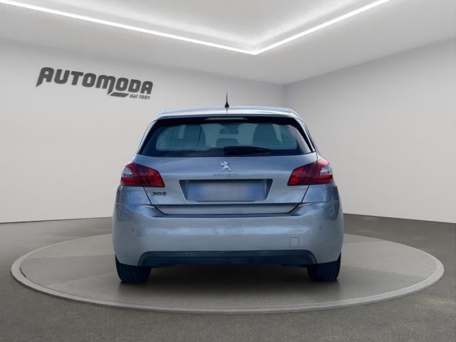PEUGEOT 308 usata, con Autoradio