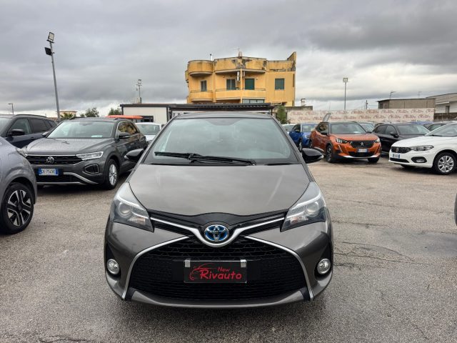 TOYOTA Yaris usata, con Cerchi in lega