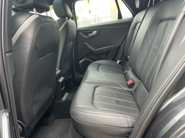 AUDI SQ2 usata, con Sensori di parcheggio posteriori