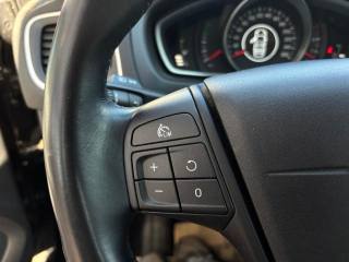 VOLVO V40 usata, con Sedile posteriore sdoppiato