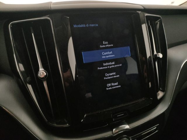 VOLVO XC60 usata, con Sistema di navigazione