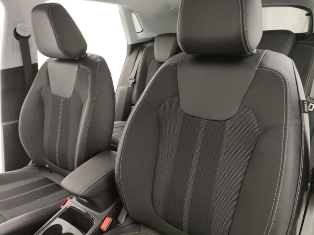 OPEL Grandland usata, con Controllo automatico clima