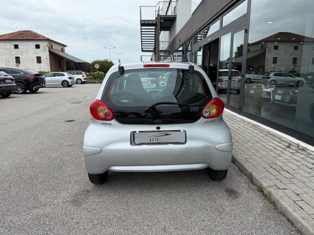 TOYOTA Aygo usata, con Servosterzo
