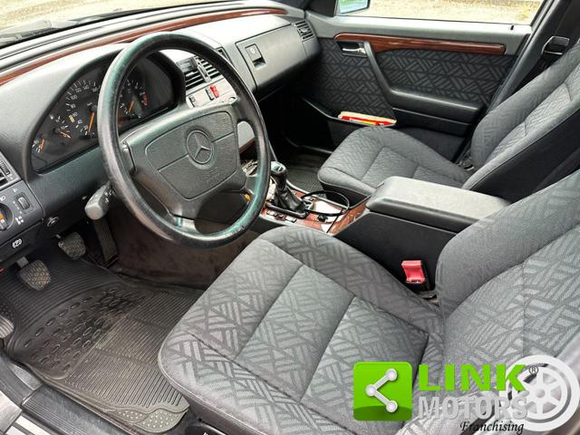 MERCEDES-BENZ C 180 usata 9