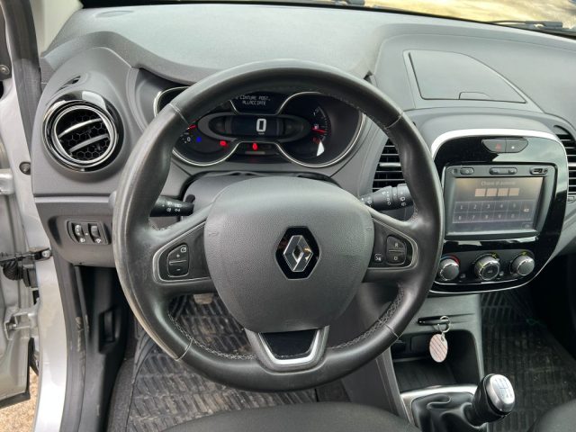 RENAULT Captur usata 11
