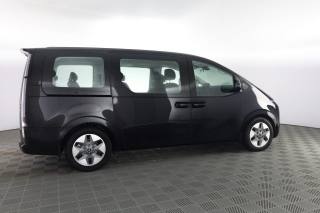 HYUNDAI Staria usata 2