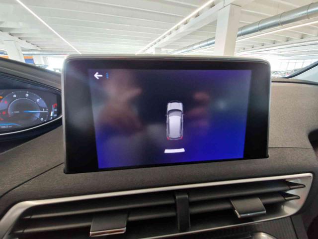 PEUGEOT 3008 usata, con USB