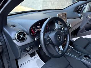 MERCEDES-BENZ B 180 usata, con Controllo automatico clima