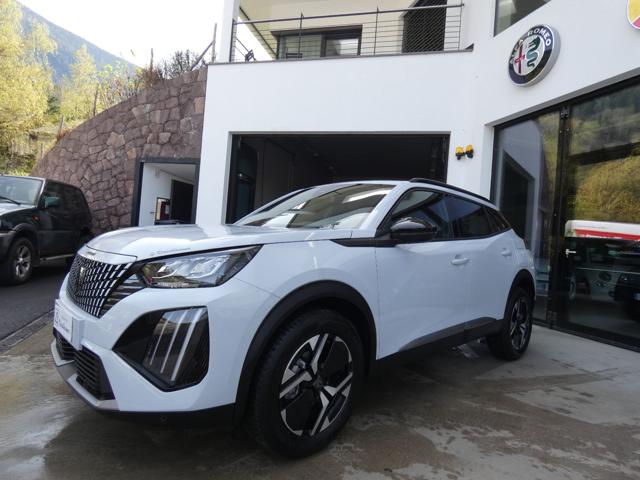 PEUGEOT 2008 usata, con Airbag