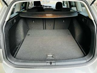 VOLKSWAGEN Golf Variant usata, con ESP