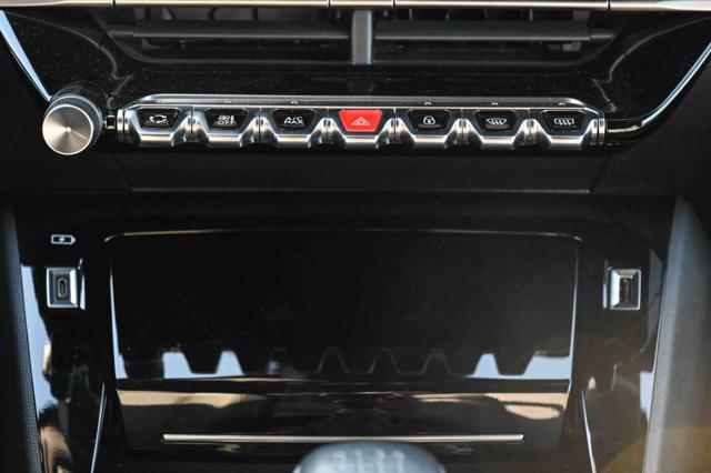 PEUGEOT 2008 usata, con Chiusura centralizzata telecomandata