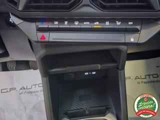 DACIA Duster usata, con Sensori di parcheggio posteriori