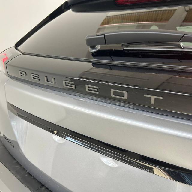 PEUGEOT 2008 usata, con Isofix