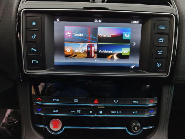 JAGUAR F-Pace usata, con Fari Xenon